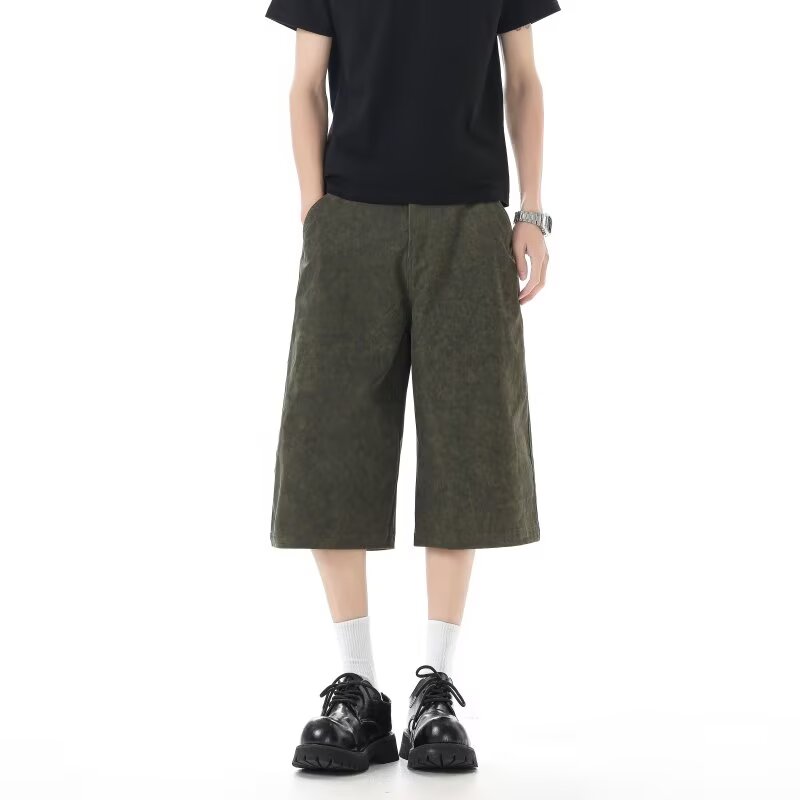 美式军绿色七分休闲短裤男女春夏季新款宽松直筒设计感阔腿中裤子
