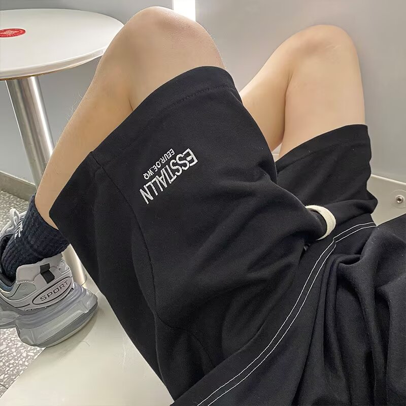 美式运动健身短裤男宽松跑步训练深蹲三分裤夏季透气吸汗休闲潮牌