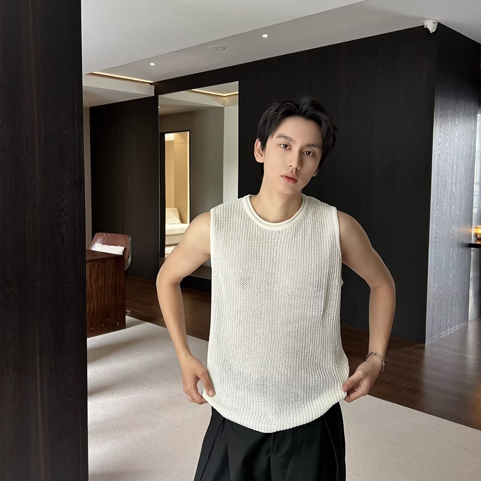 2026夏季小众设计感个性中性风银色镂空网纱短袖T恤男背心夏季潮