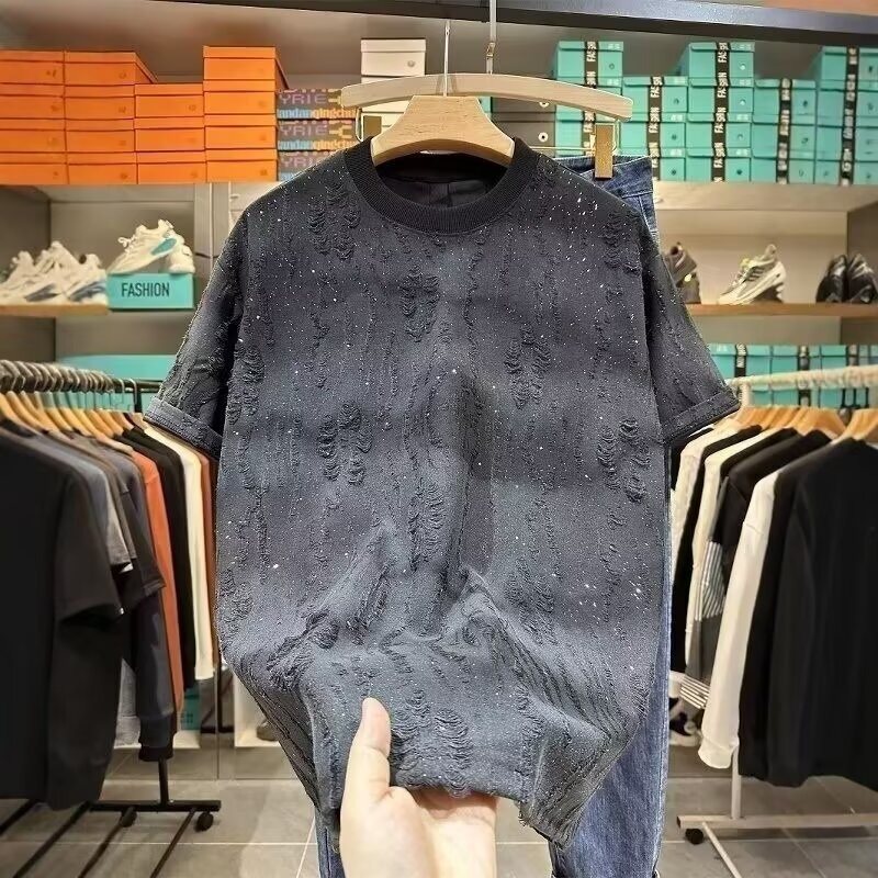 灰色