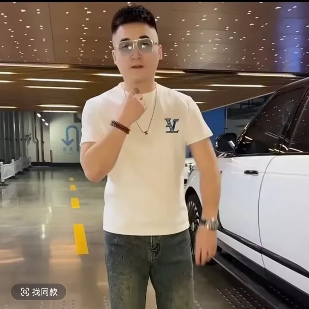 白色
